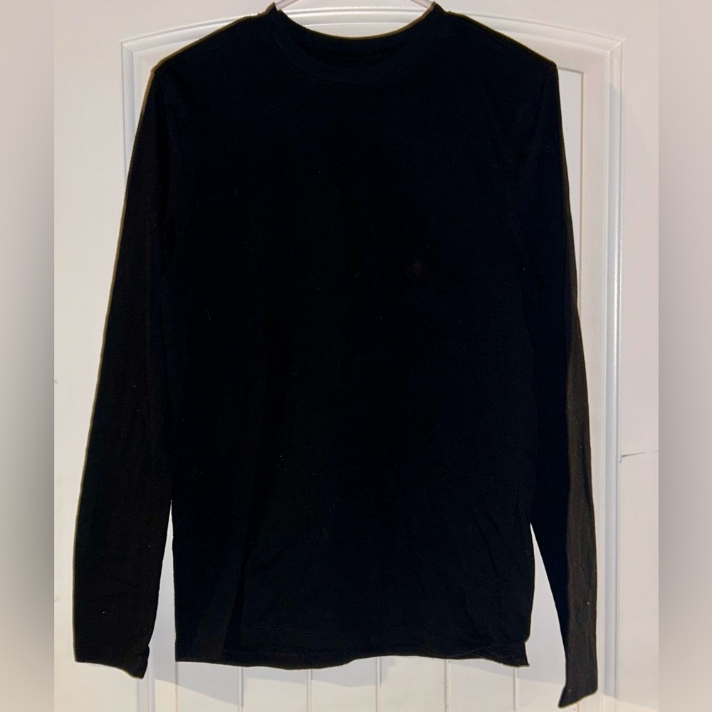 Goodfellow & Co Black long sleeve Tee size small